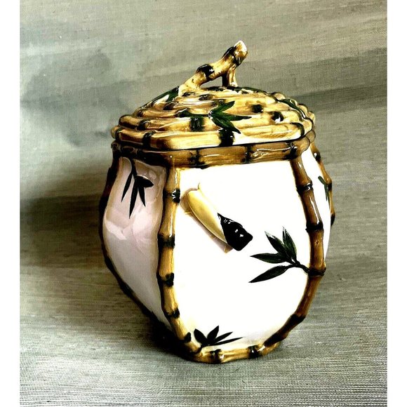World Bazar Bamboo Pattern Cookie Jar w. Lid 3D Bee Large 9" x 9"- New Vintage - Picture 1 of 16